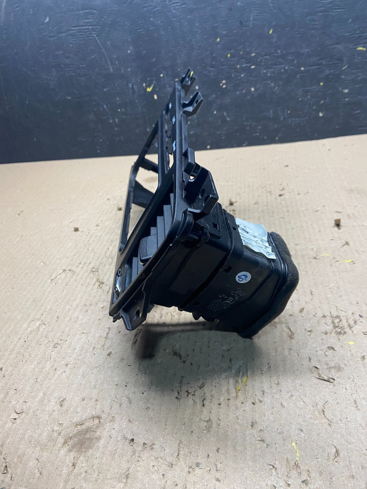 2012 2013 Kia Optima Front  Dash Radio Bezel Trim Air Vent OEM Q7164 DG2