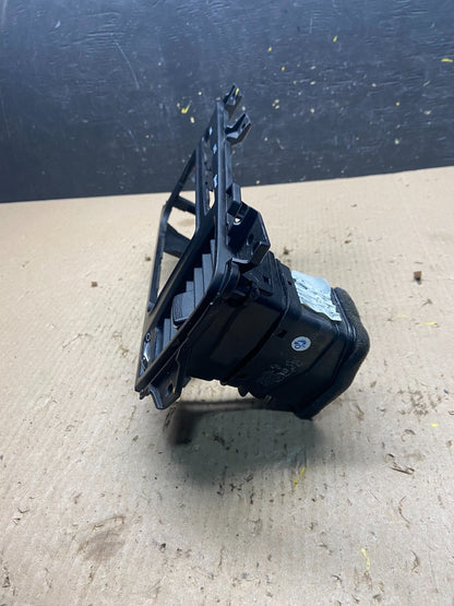 2012 2013 Kia Optima Front  Dash Radio Bezel Trim Air Vent OEM Q7164 DG2