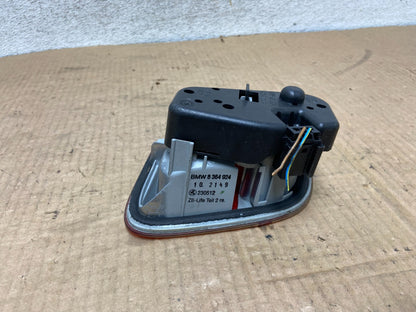 1998 - 2001 BMW 3 325i E46 Series Right Passenger Inner Tail Light AI8147 DW3