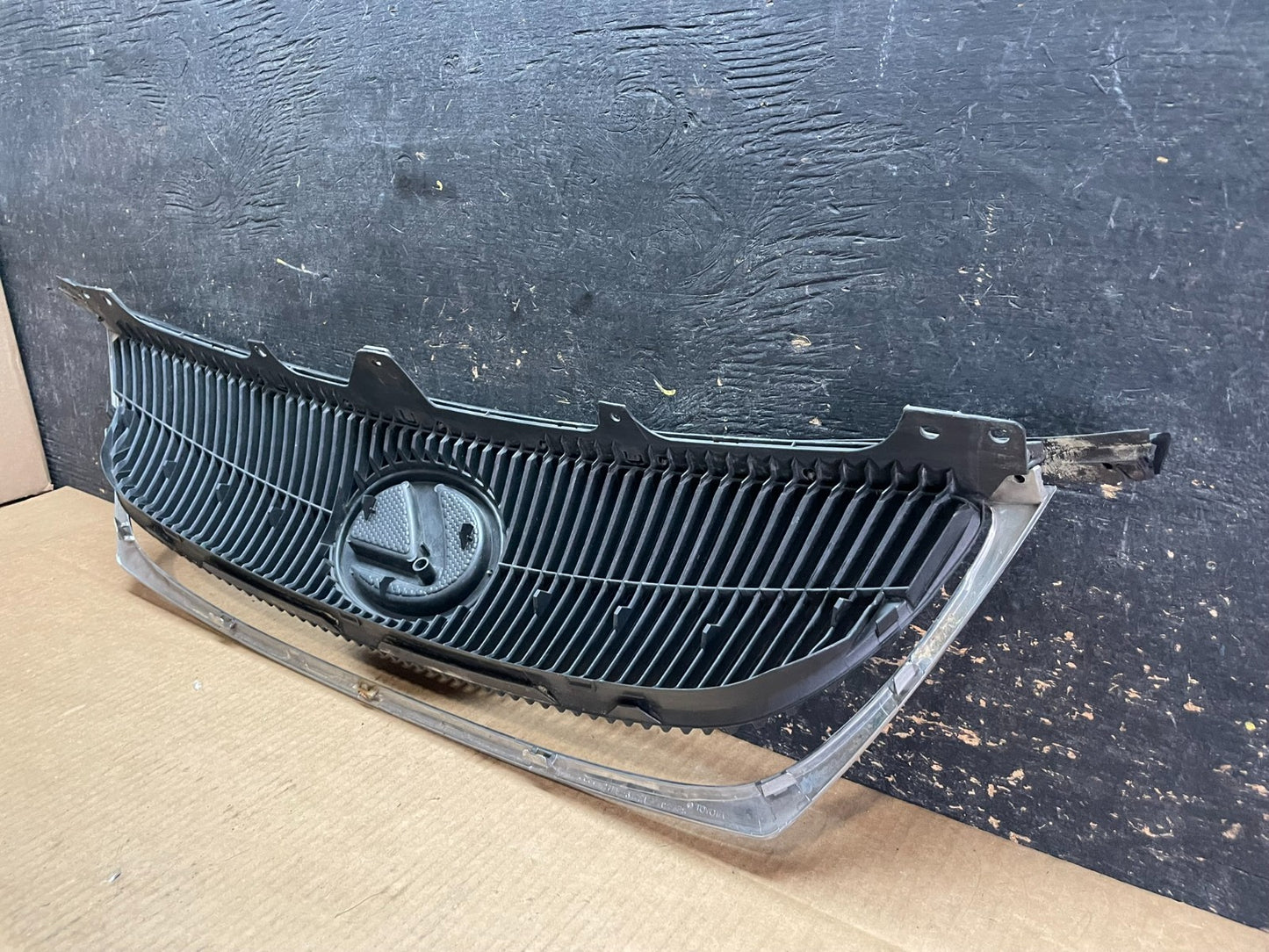 2006 - 2008 Lexus GS300 GS350 GS450 Front Upper Chrome Grill Grille OE AA9138 DG6
