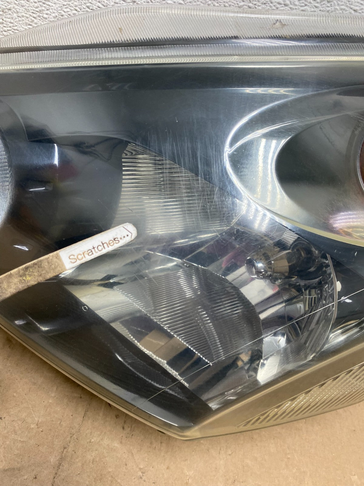 2004 to 2009 Nissan Quest Left Driver LH Black Headlight AG4665 DW3