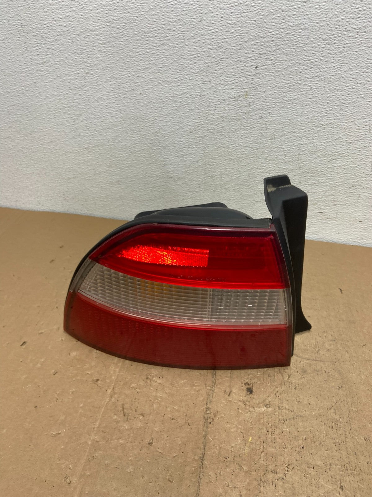 1994 - 1995 Honda Accord Left Driver Lh Side Tail light AC7280 DW0