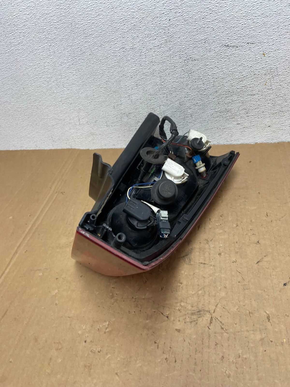 2003 to 2007 Cadillac Cts Right Passenger Rh Side Tail Light AD3197 LK5