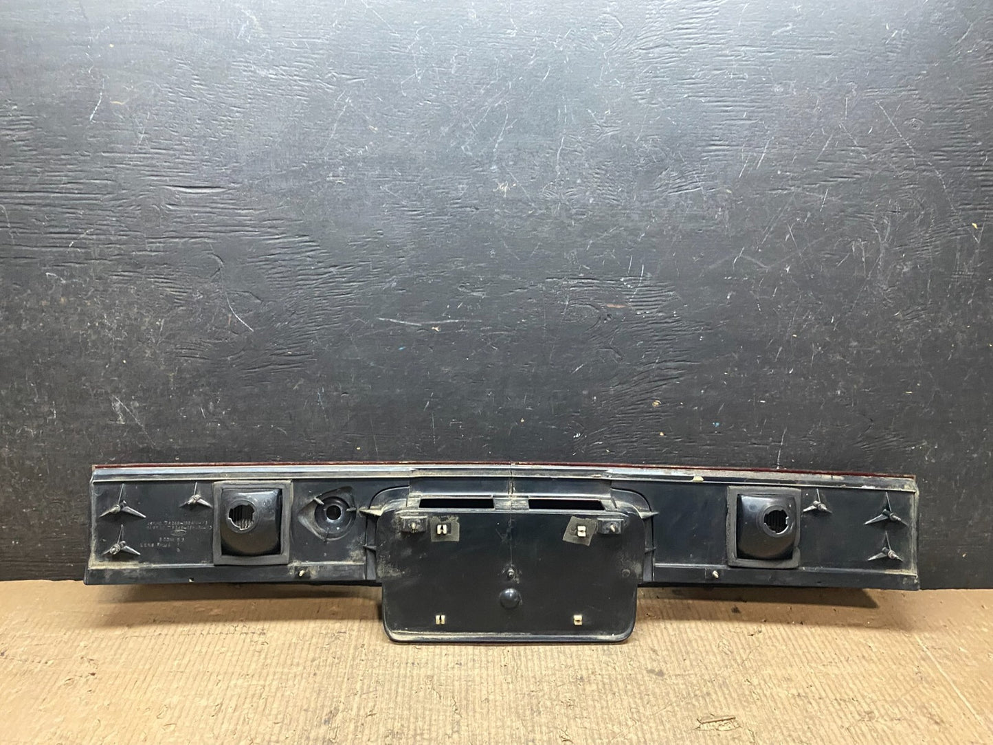 Ford Center Brake Tail Light Panel f24b-13b414 N30404