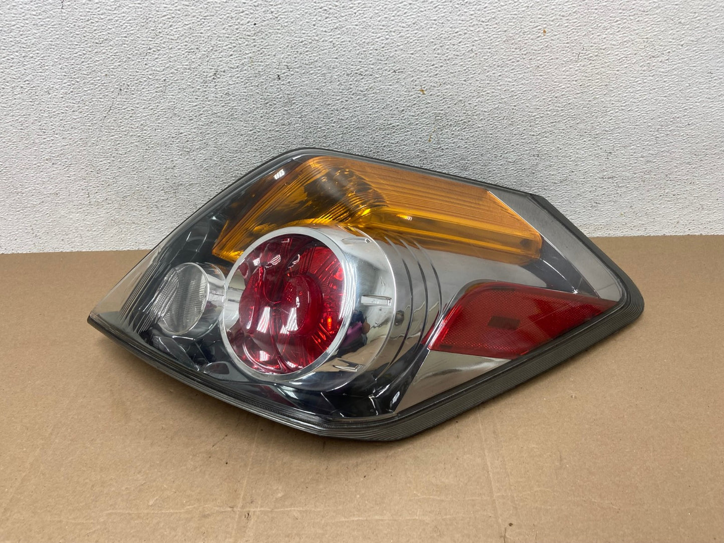 2007 to 2012 Nissan Altima Right Passenger Rh Side Tail Light AE4869 LK0