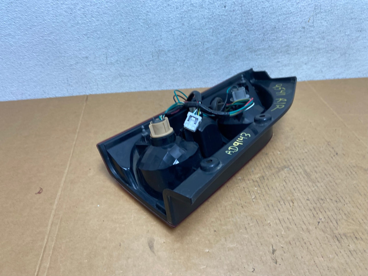 2005 to 2015 Nissan Xterra Right Passenger Rh Side Tail light AD9143 LK4
