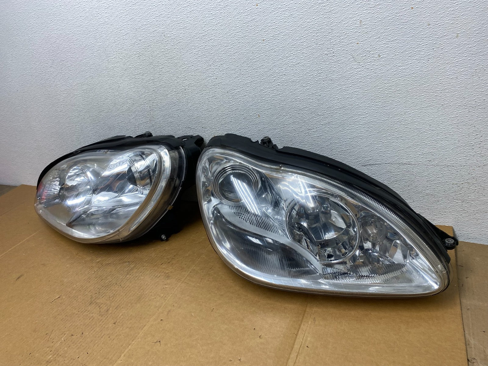 Halogen 2003-2006 Mercedes S-Class Lef+Right Side Headlights AD9160 DW1