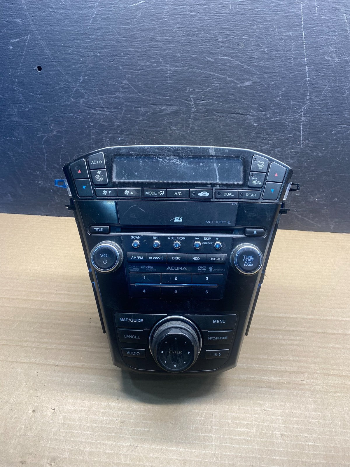 2010 - 2013 Acura Mdx Radio Stereo 6 CD Player Climate Control Pan AF3839 DW0