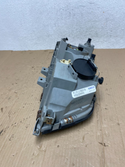 1997 - 2000 Mercedes C C230 W202 Front Left Driver LH Headlight AE9048 DG5