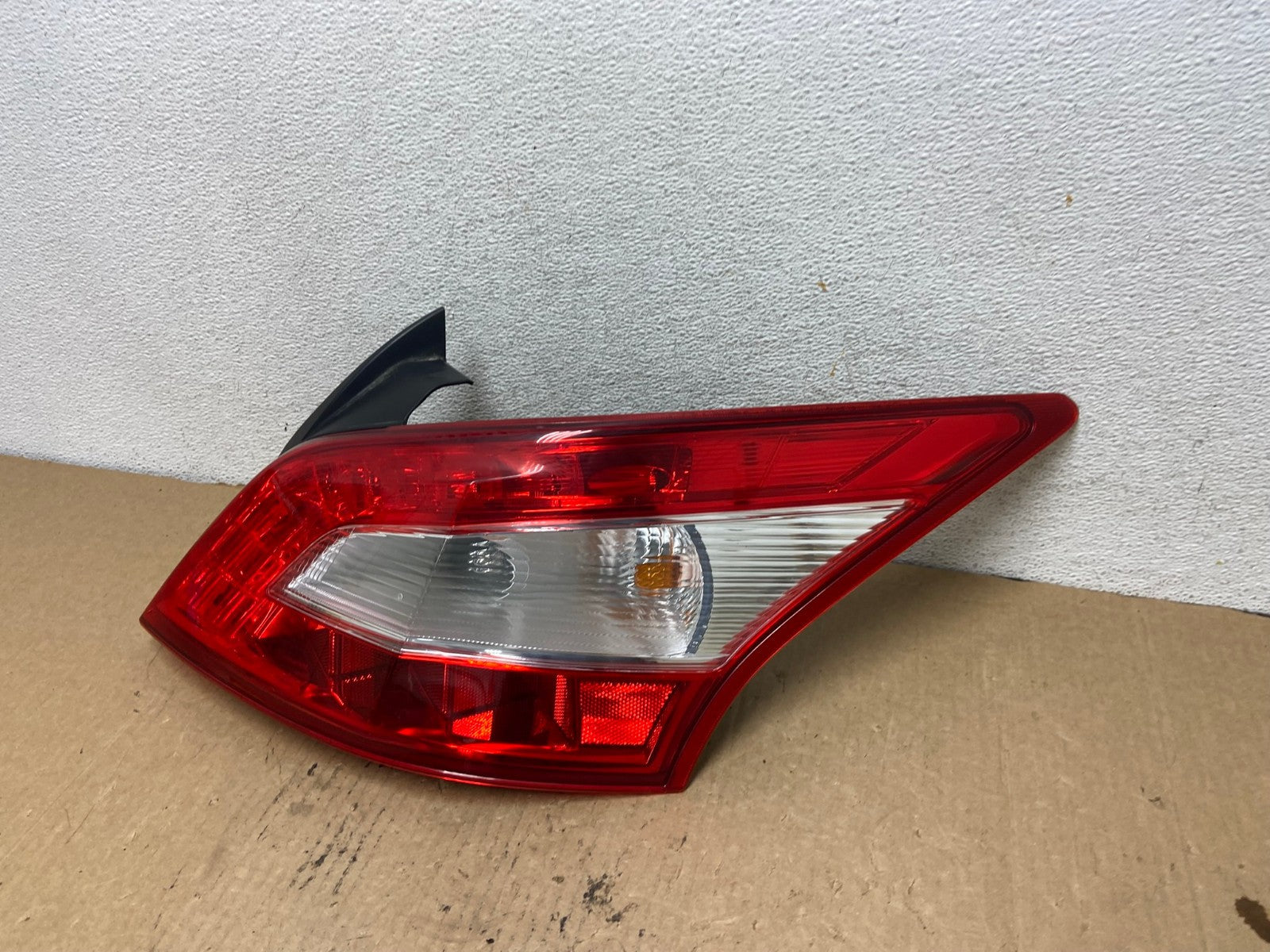 2009 2010 2011 Nissan Maxima Right Passenger RH Side Tail light AG2264 LK1