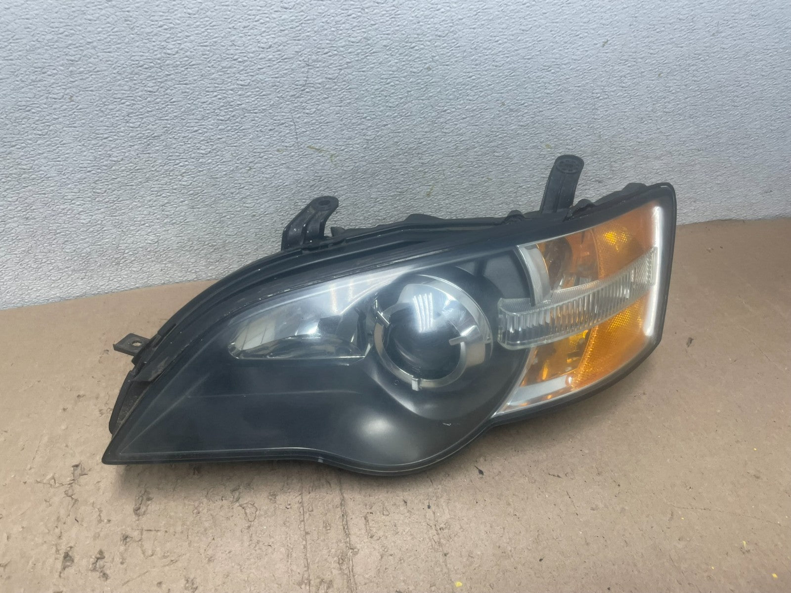 2006 to 2007 Subaru Legacy Left Driver LH Side Black Headlight Oem Q5265 DW0