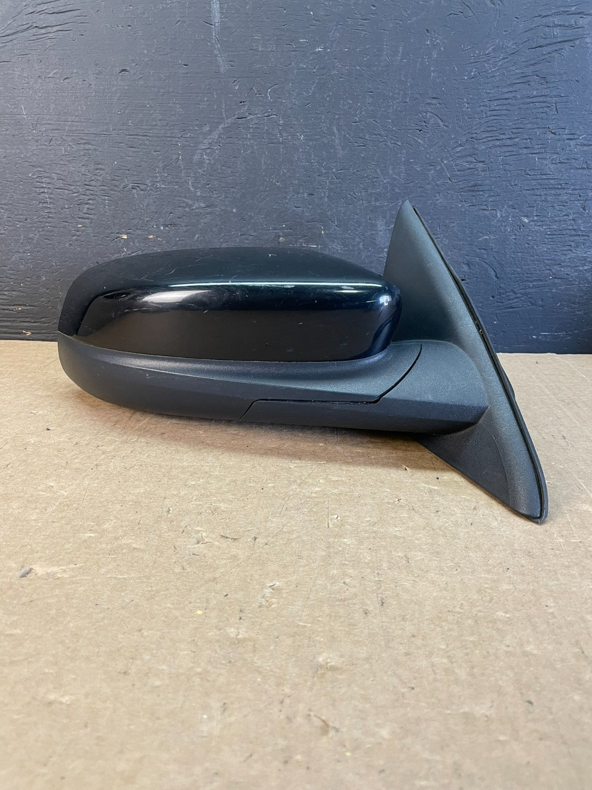 2010 to 2018 Ford Taurus Right Passenger View Door Mirror Blind Spot AD0348 DW0
