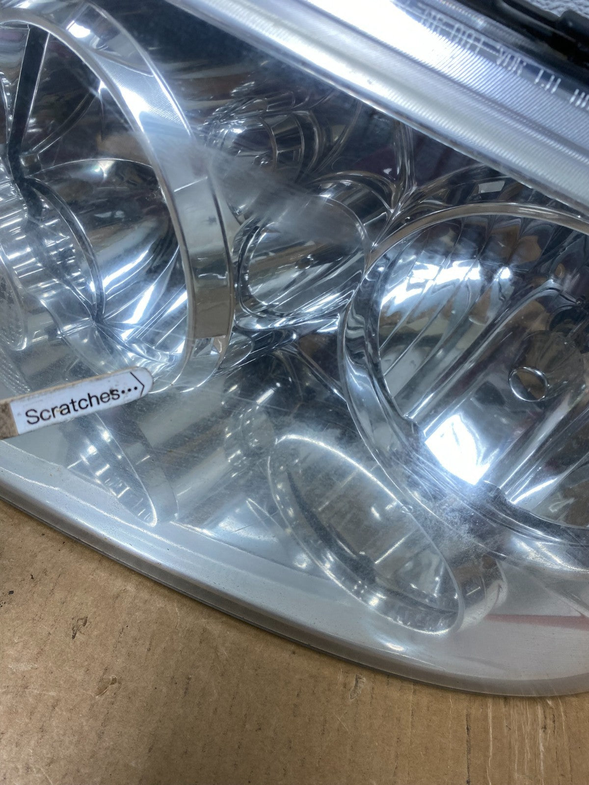 Halogen 2003-2006 Lincoln Navigator Left+Right Side Headlights AE0384 DW4