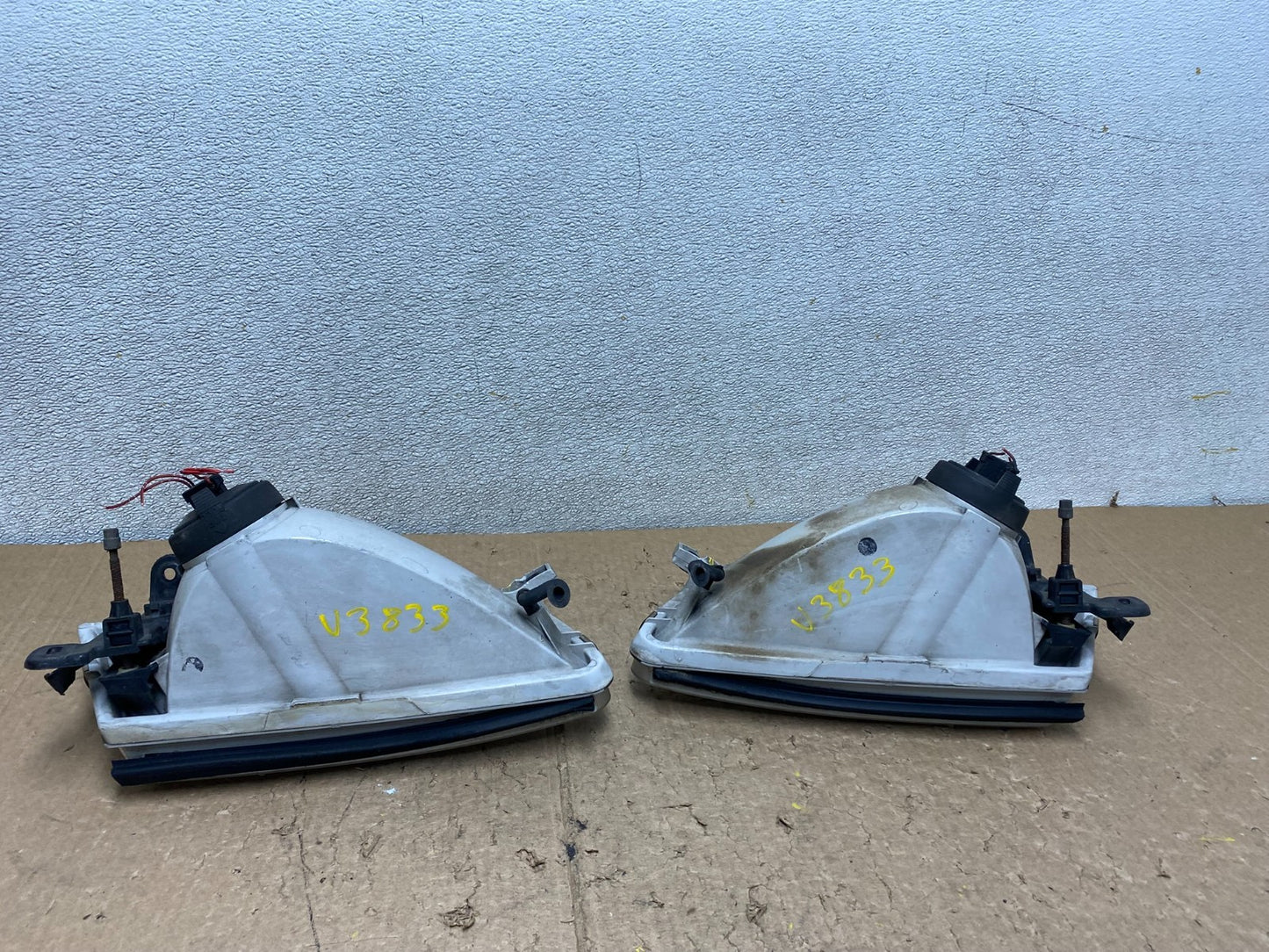 1997 1998 1999 Toyota Camry Left+Right Side Set Halogen Headlights V3833 DW5