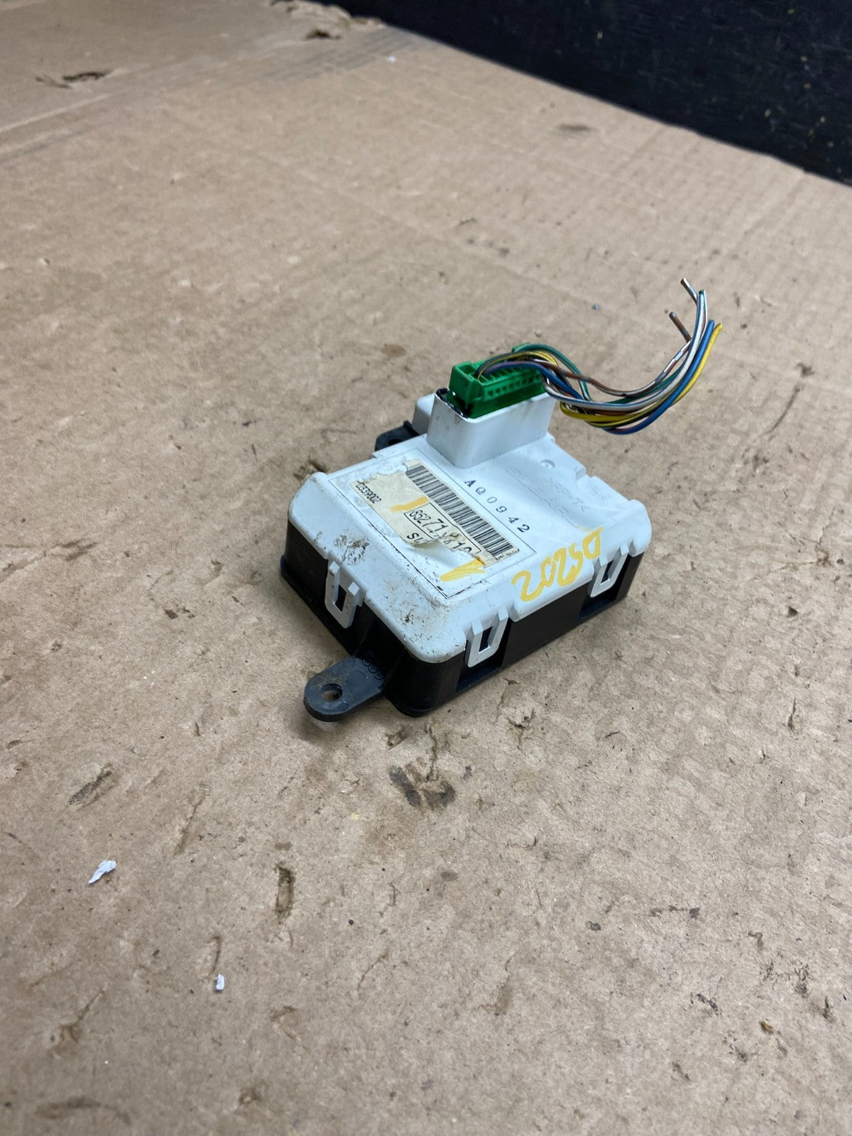 2006 to 2007 Subaru Tribeca Right Information Security Display Screen Z0250 DG3