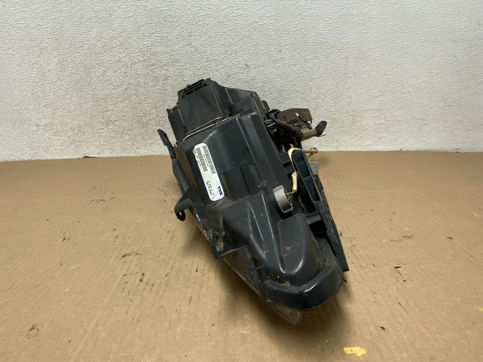 2006 - 2010 Lexus IS250 Right Passenger RH Side Halogen Headlight TYC AG7916 DW6