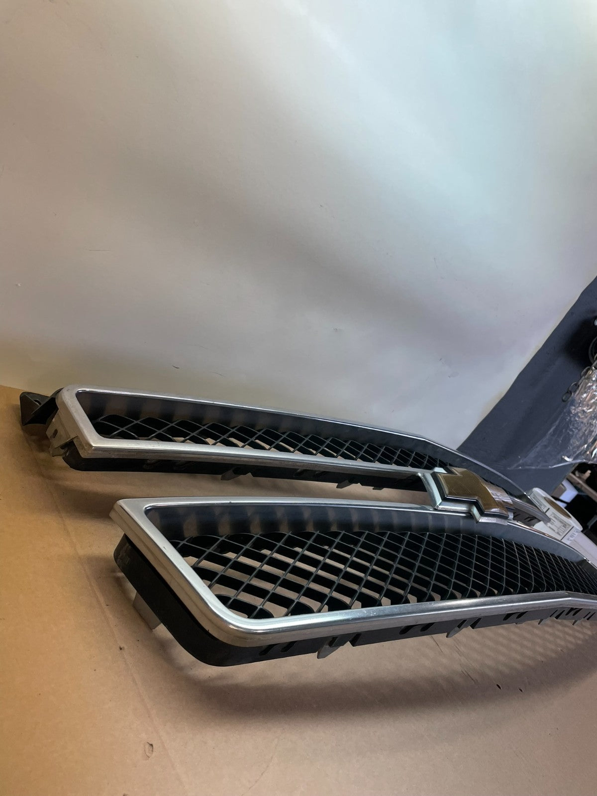 2007 to 2014 Chevrolet Avalanche Front Upper Lower Set Grill Grille AG1006 DG2