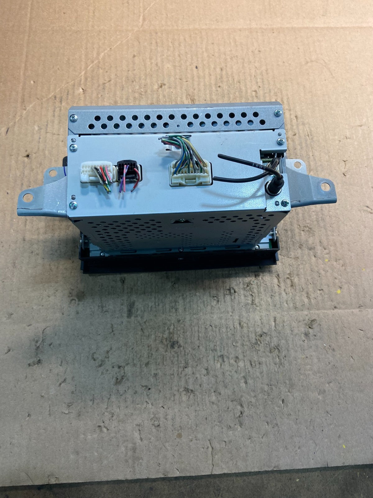 2004 to 2010 Toyota Sienna AM FM CD WMA Mp3 Radio Receiver Z0777 DG5