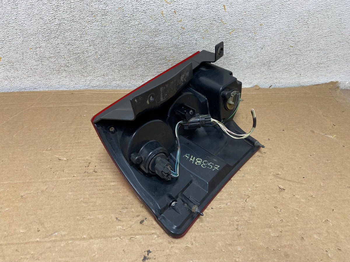 2011 - 2018 Dodge Grand Caravan Right Passenger RH Tail Light Led AH8857 LK6