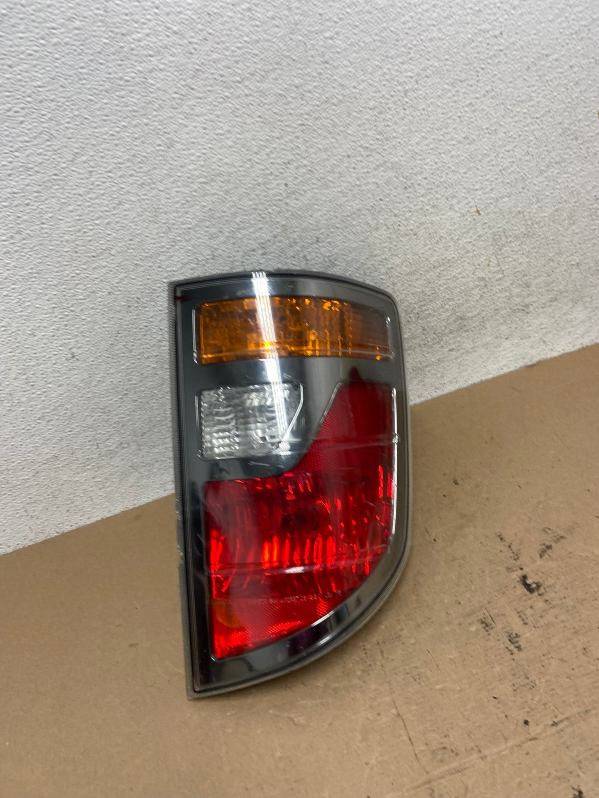 2006 2007 2008 Honda Ridgeline Right Passenger RH Side Tail Light AF4496 LK2
