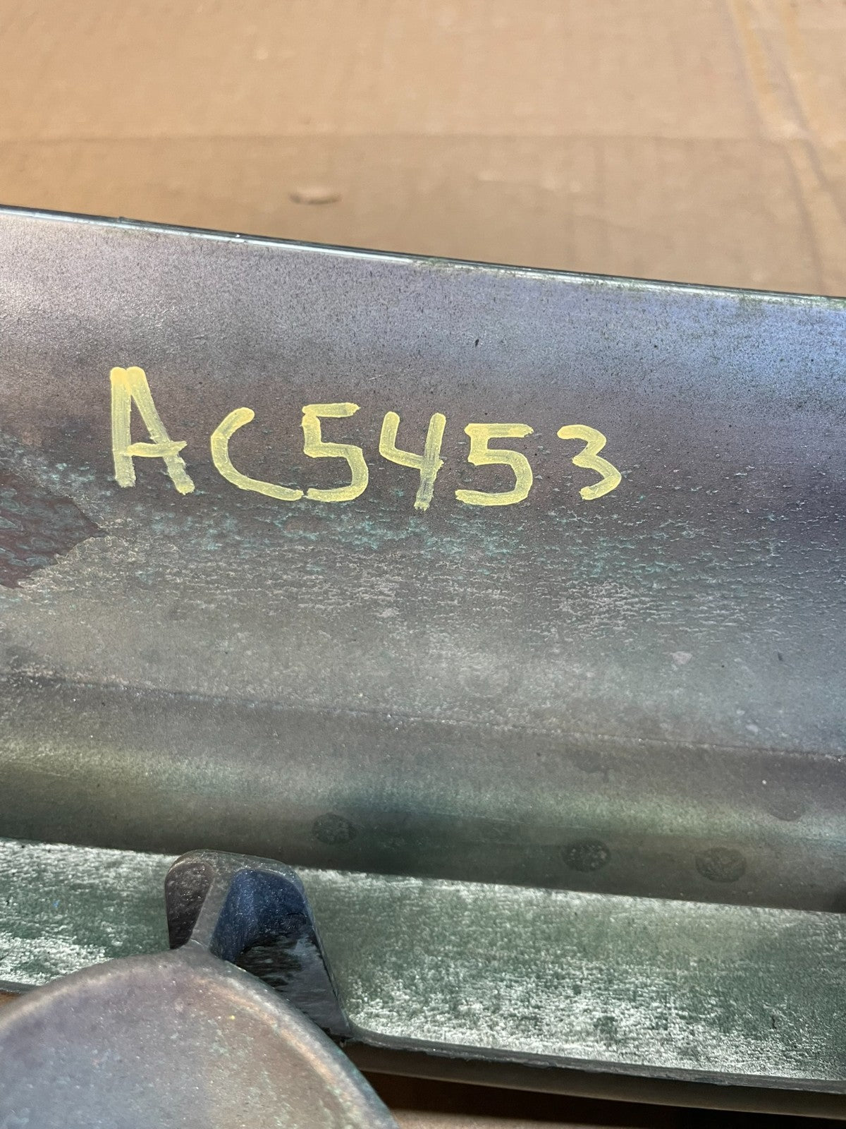 2006 2007 2008 Infiniti Fx35 Front Upper Grill Grille W/ Emblem AC5453 DG7