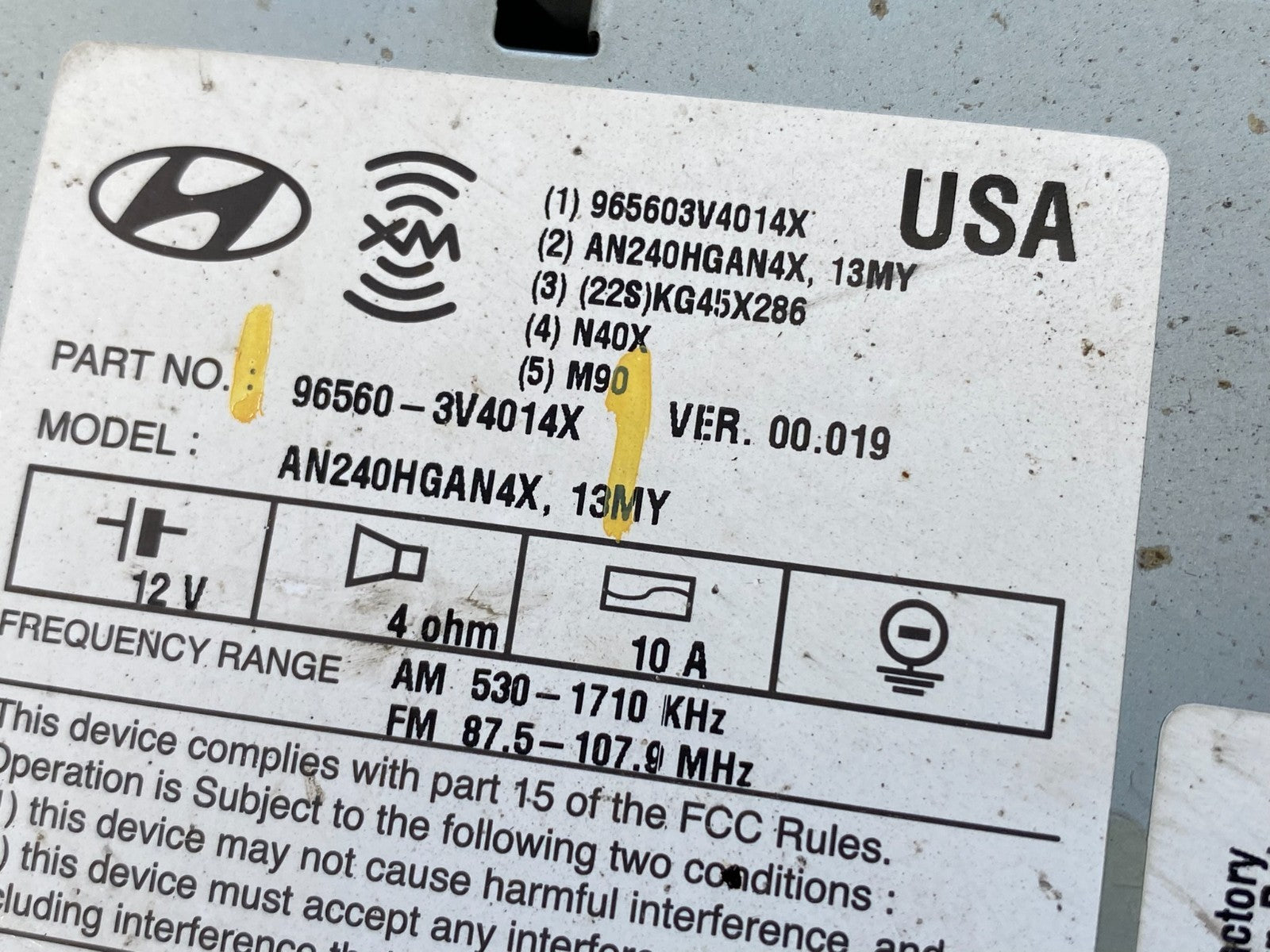 2012-2013 Hyundai Azera Am Fm Cd Player Radio Receiver Oem  AB9629 DG6