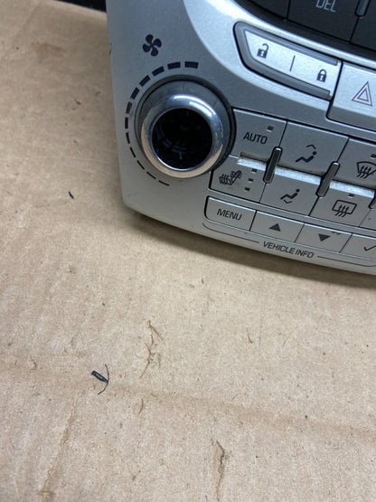 2010-2011 Chevrolet Equinox Radio Face Climate Control Panel Bezel Y5252 DG1