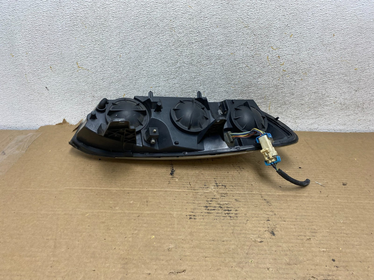 2004 to 2007 Chevrolet Malibu Left Driver LH Headlight AH4133 DEPO DW6