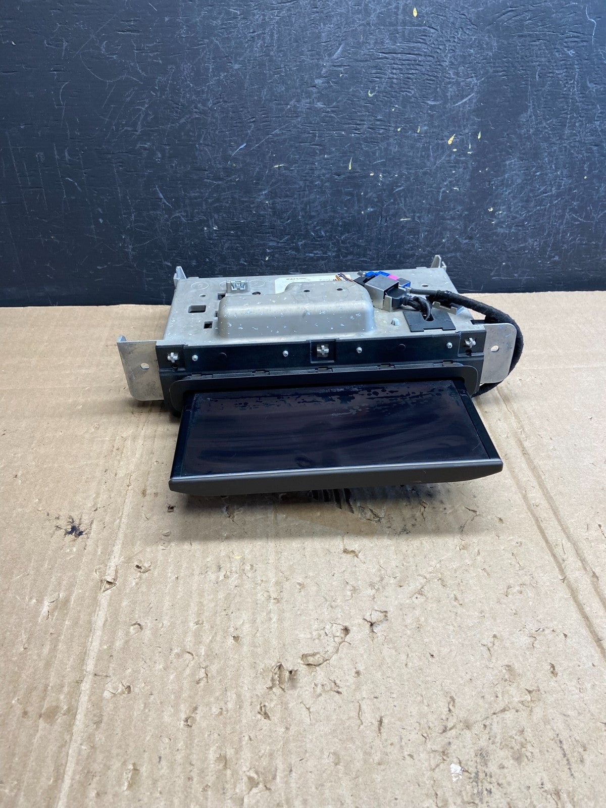 2017-2019 Audi Q7 Dashboard Mounted Navigation Display Screen Monitor ae1899 DG0