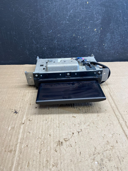 2017-2019 Audi Q7 Dashboard Mounted Navigation Display Screen Monitor ae1899 DG0