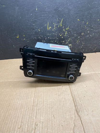 2013 - 2015 Mazda CX9 CX-9 Radio Stereo CD Screen MP3 Player Receiver aa4626 DG0
