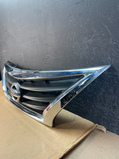 2013 to 2015 Nissan Altima Front Upper Grill Grille Sedan Aftermarket AE0841 DG1