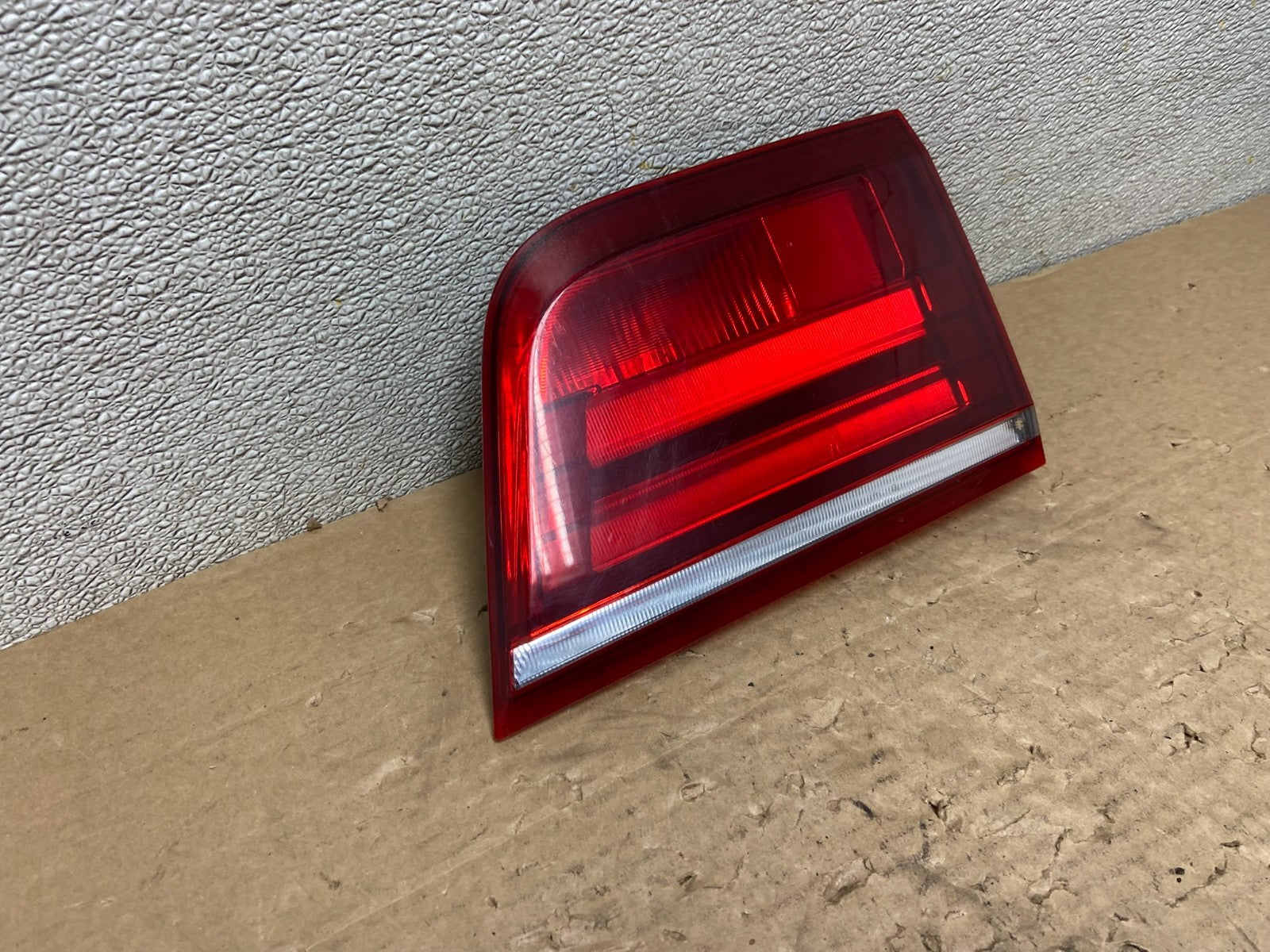 2011 2012 2013 Bmw X5 E70 Left Driver Lh Side Inner Tail Light Oem AB4776 LK2