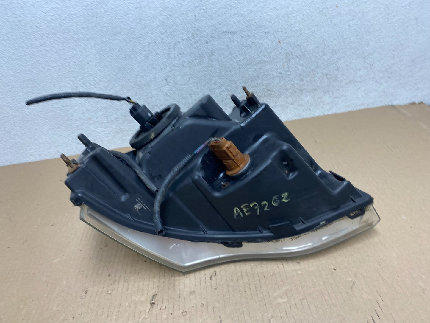 2007 - 2014 Ford Expedition Left Driver LH Side Headlight Halogen AE7262 DW8