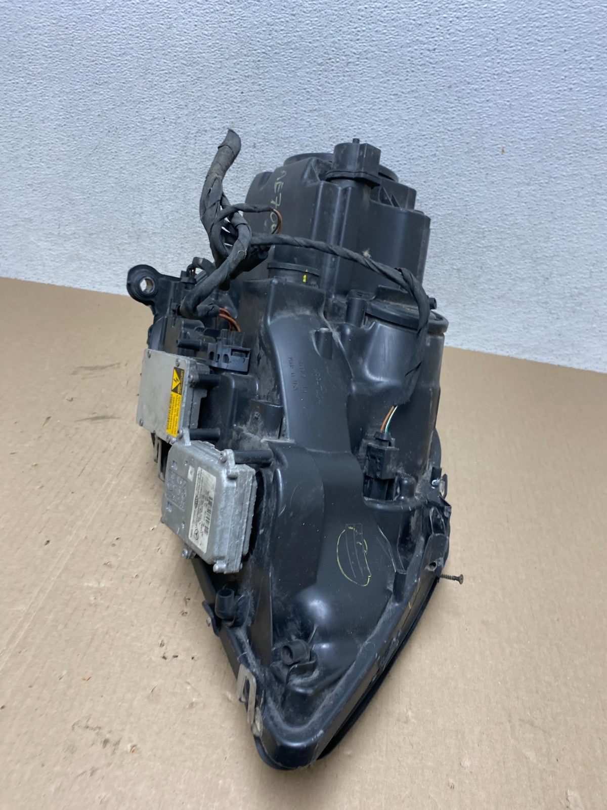 2007 to 2009 Mercedes GL-Class GL450 Left Driver LH Xenon Headlight AE7007 DW7
