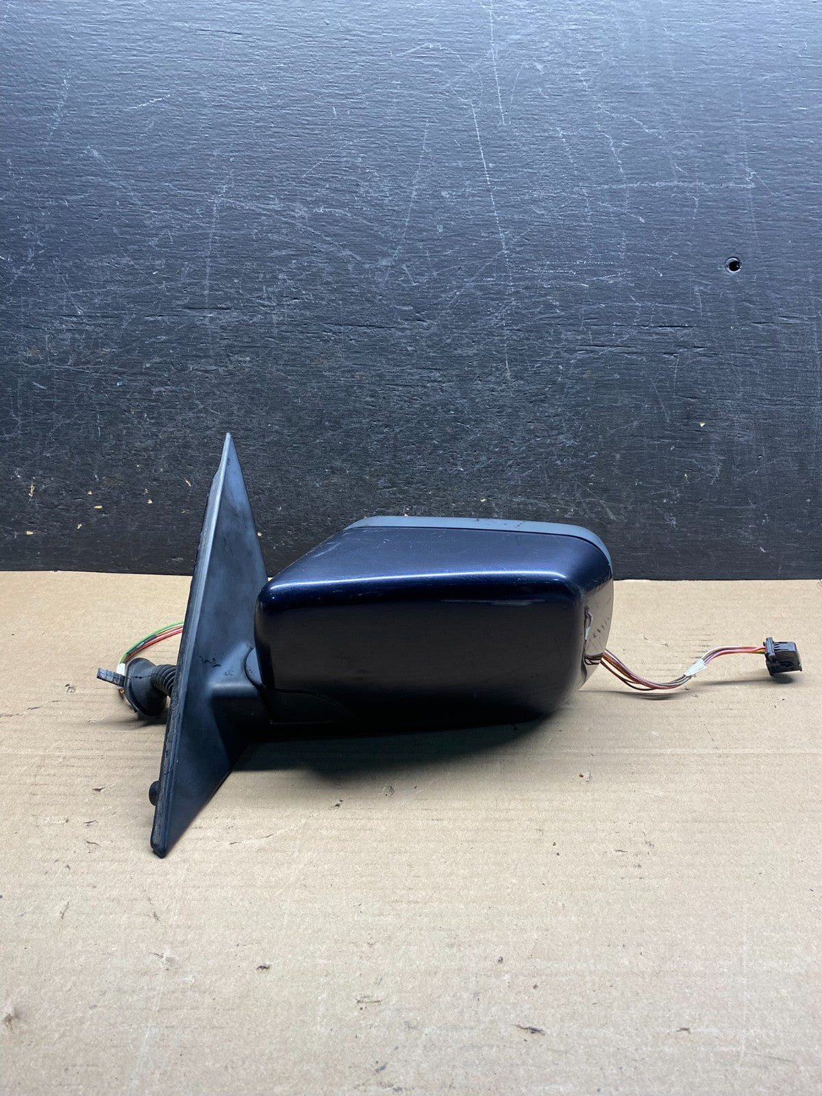 1997 to 2003 BMW 528i 530i E39 Left Driver LH Side Door View Mirror AH9759 DW0
