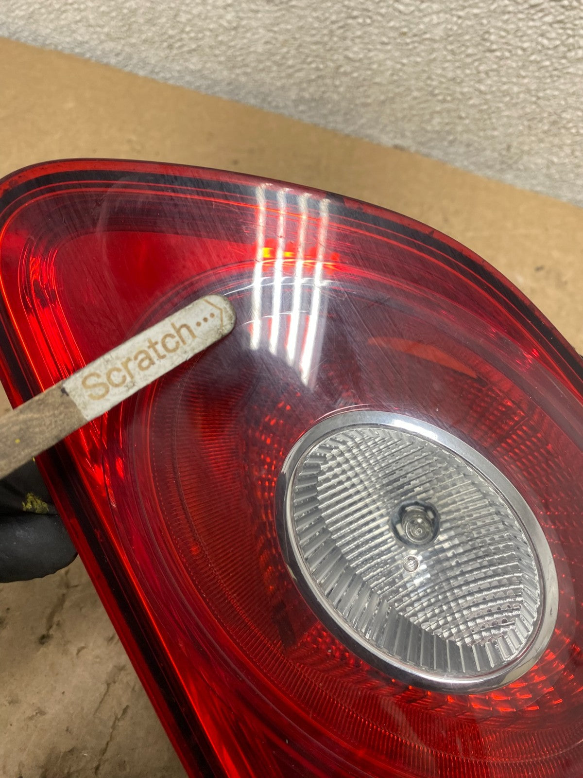 2009-2012 Volkswagen CC Right Passenger RH Side Tail Light Inner Trunk V0478 DW3