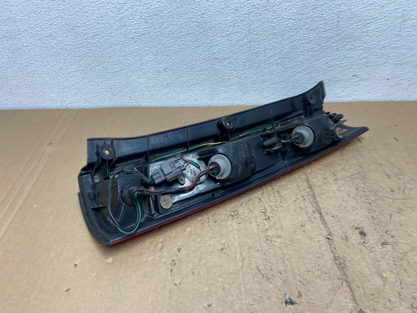 1997 1998 1999 2000 2001 Honda Crv Cr-v Left Driver Lh Tail Light AC7348 DW5