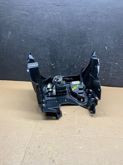 2015-2018 Jeep Renegade Center Console Front Lower AUX USB DC Power Oem Q9532 DG5