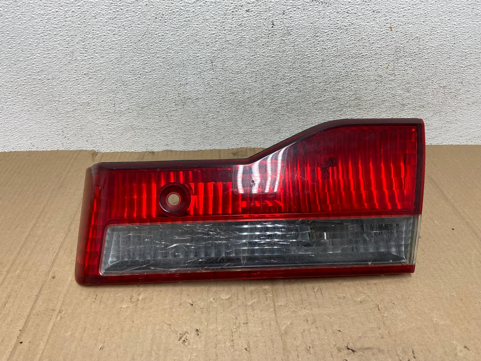 2001 to 2002 Honda Accord Sedan Right Passenger Inner Tail Light AE8953 LK0