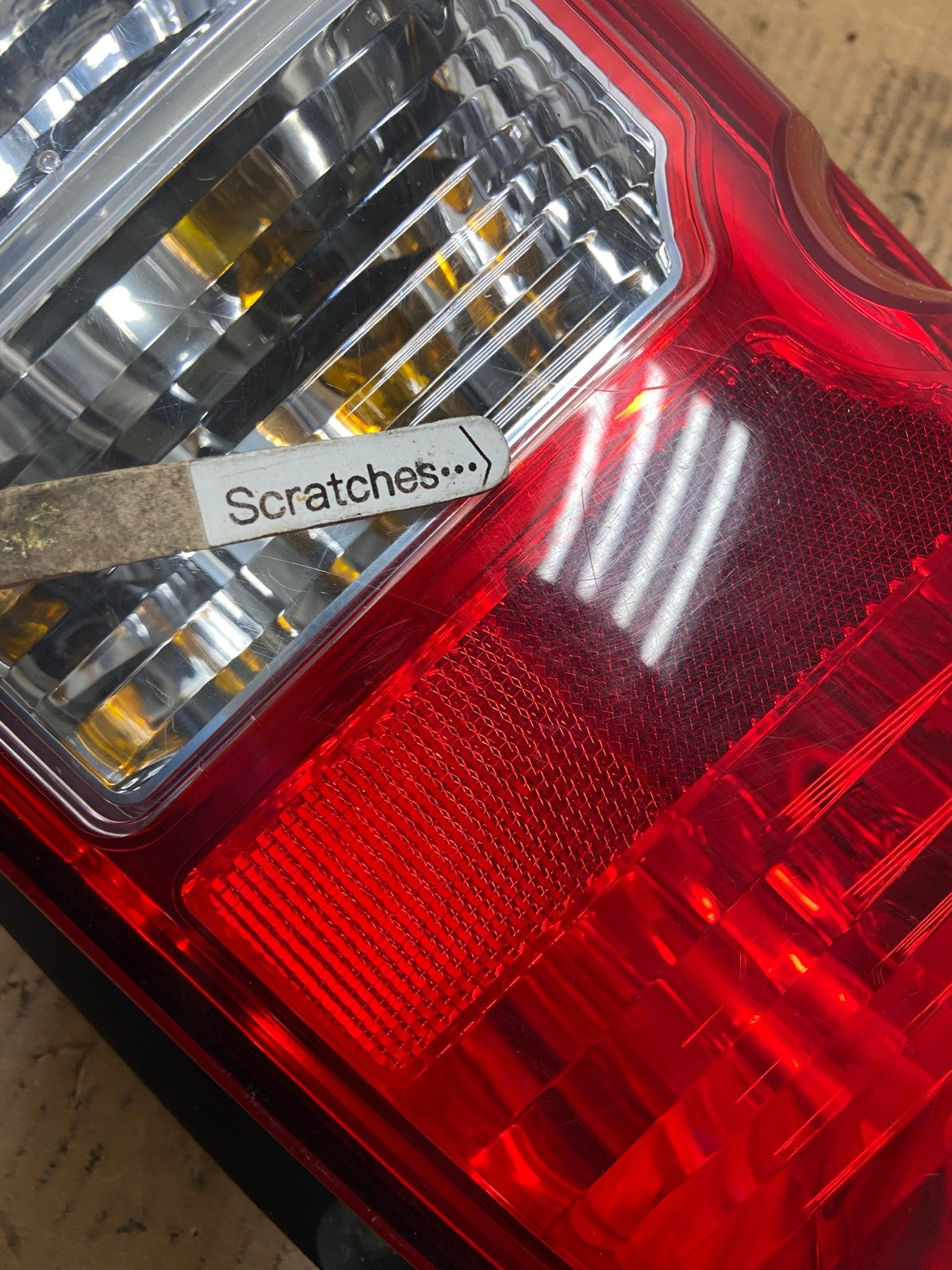 2005 to 2012 Nissan Pathfinder Tail light Left Driver Lh Side AE1574 LK3