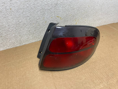 1998 to 1999 Ford Taurus Wagon Right Passenger RH Side Tail Light OEM O6708 DW2