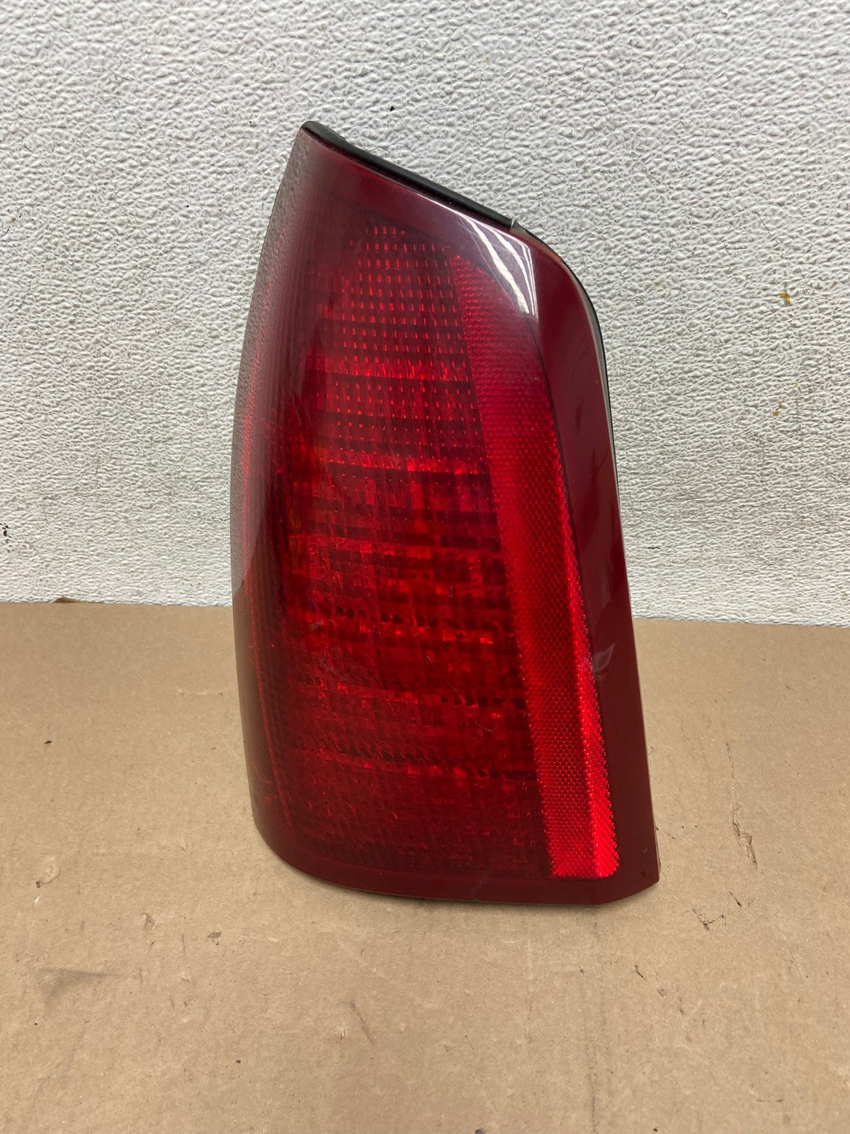 2000 to 2005 Cadillac Deville Left Driver Lh Side Tail Light DEPO AG4562 LK0