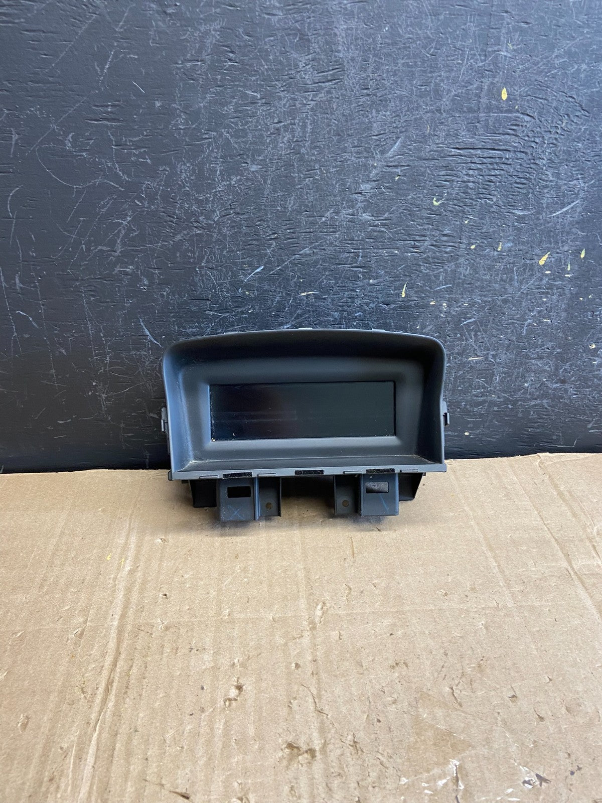 2011 to 2016 Chevrolet Cruze Dash Radio Information Screen Display AE1812 DG0