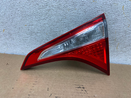2014 2015 2016 Toyota Corolla Right Passenger Side Inner Tail Light AH40180