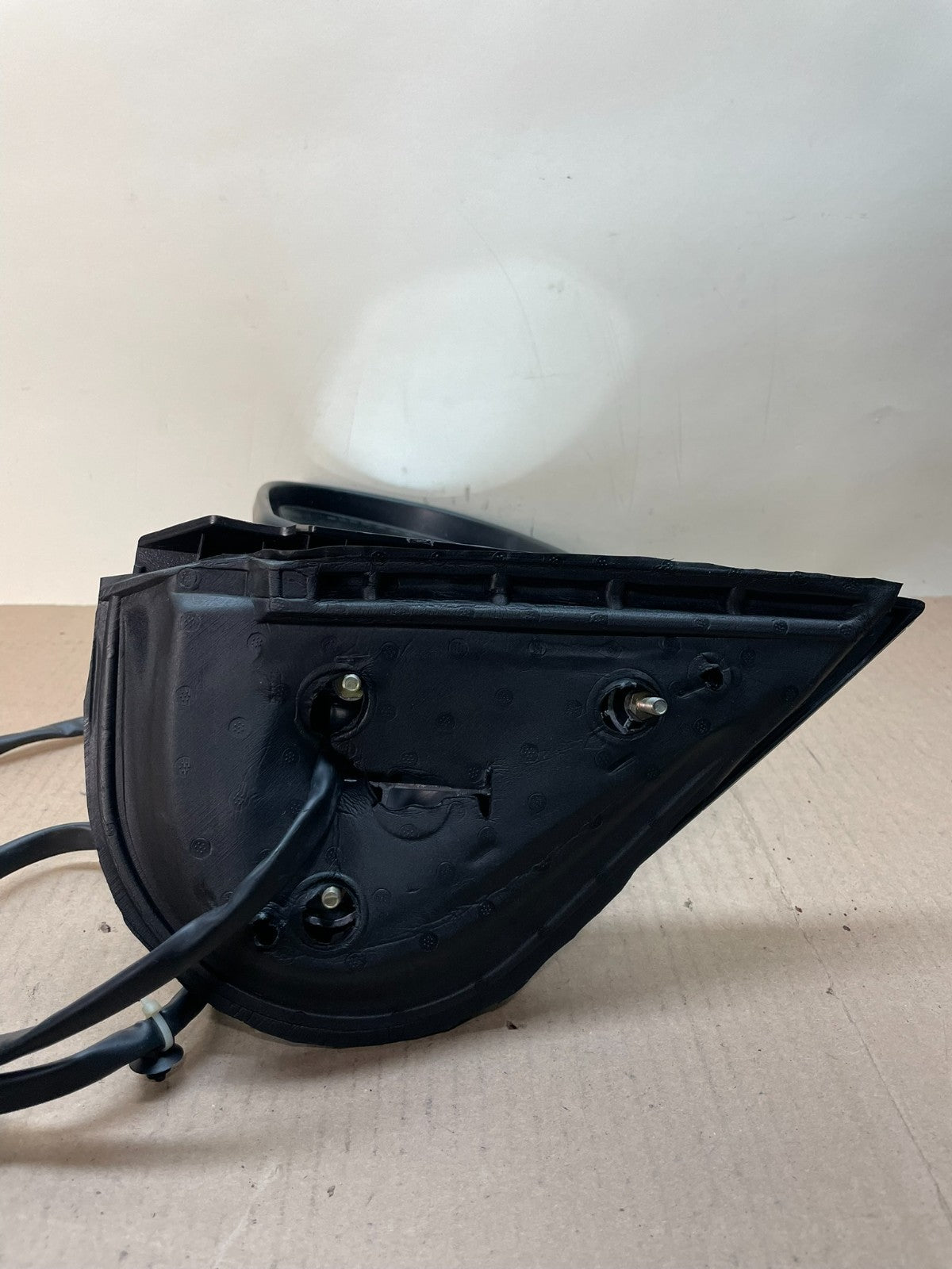 2009 to 2014 Gmc Yukon Left Driver LH Side View Door Turn Mirror AJ0773 DG4