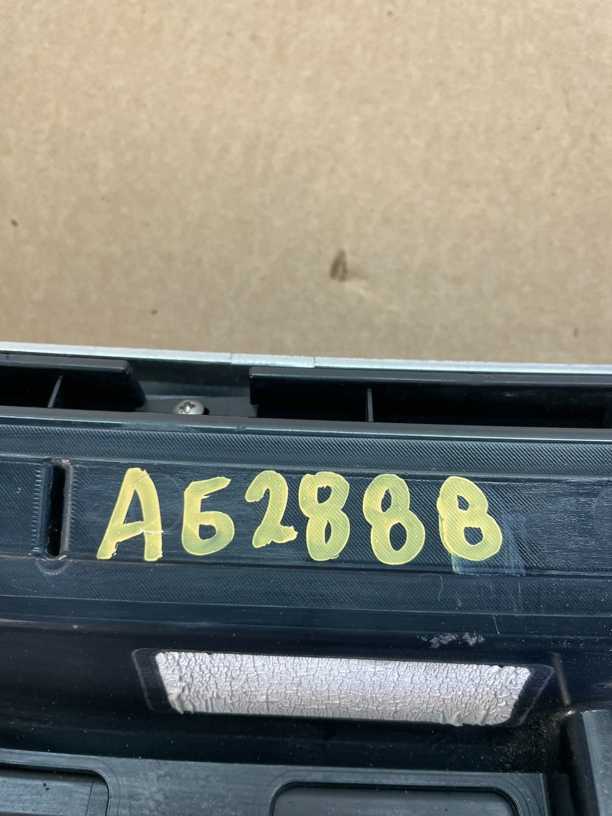 2011 to 2013 Honda Odyssey Front Upper Grille Grill AG2888 DG6