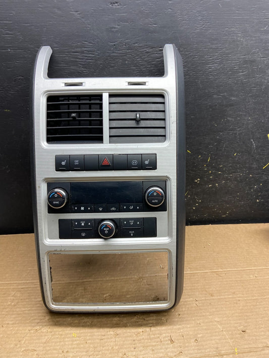 2009 2010 Dodge Journey Center Dash A/C AC Climate Control Bezel Trim  w1976 DG0
