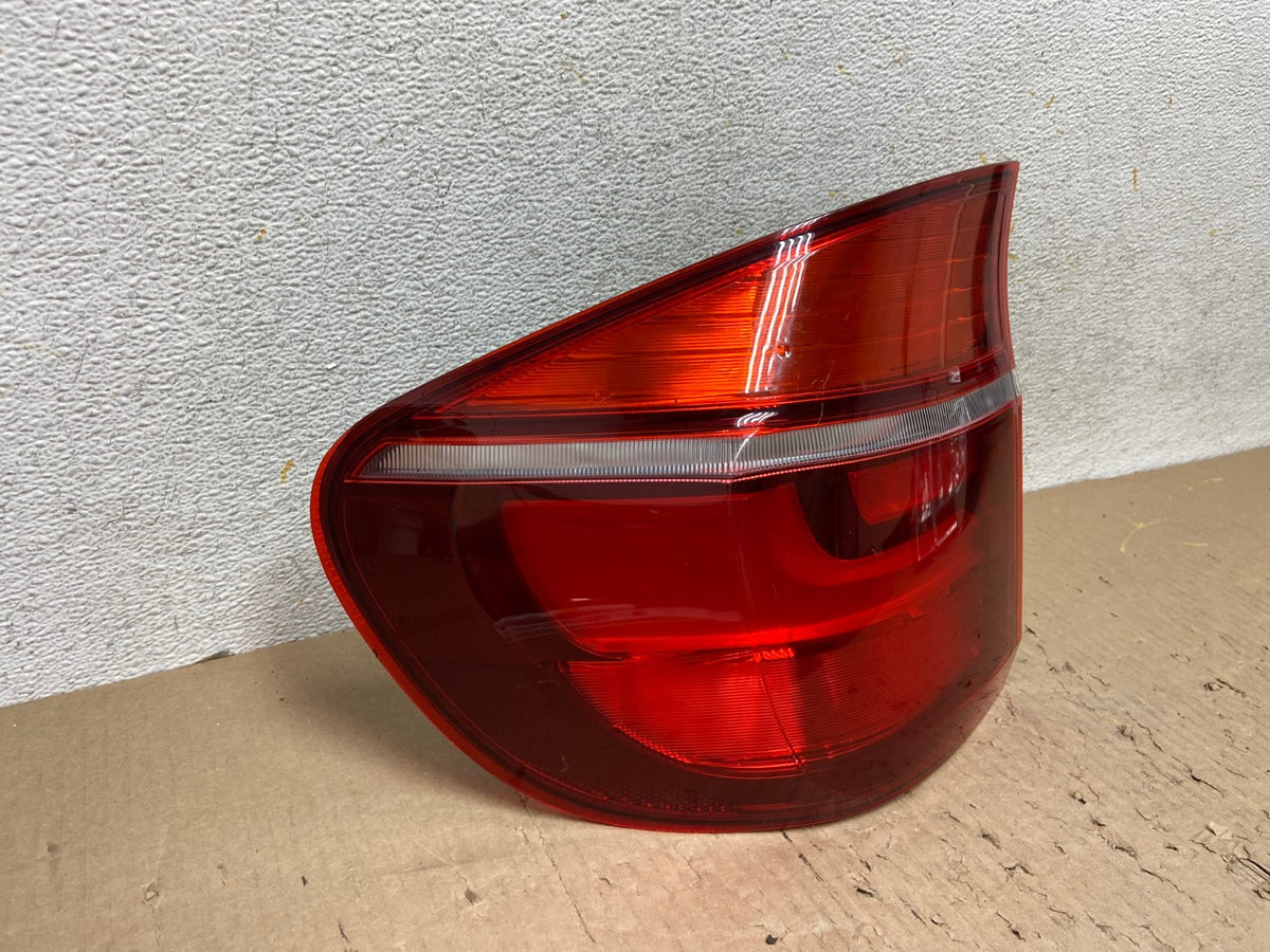 2011 2012 2013 Bmw X5 E70 Left Driver LH Tail Light AH6020 LK1