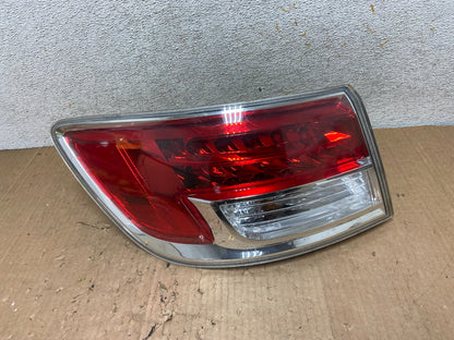 2007 - 2009 Mazda CX-9 Tail Light Left Driver LH Side AI9089 LK0